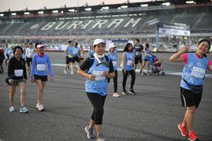 BIB: 52837, 513, 52660
                            <button type="button" onclick="openModal(10465698)" class="btn btn-primary btn-sm float-right btn-popup" data-toggle="modal" data-target=".modal-high-quality">
                        <i class="fas fa-shopping-cart"></i> Add to Cart
                    </button>
                                            <button type="button" onclick="isThisMe(10465698, true)" class="btn btn-success btn-sm float-right btn-popup btn-isme hidden" data-toggle="tooltip" data-placement="bottom" title="นี่คือรูปของคุณใช่ไหม คลิกที่นี่เพื่อเอาเข้าอัลบั้ม">
                        <i class="fas fa-plus"></i> Add to album
                    </button>
                    <button type="button" onclick="isThisMe(10465698, false)" class="btn btn-warning btn-sm float-right btn-popup btn-isnotme hidden">
                        <i class="fas fa-ban"></i> Remove from album
                    </button>